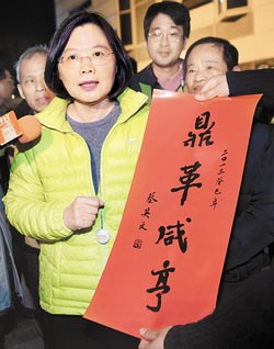 C021180T.jpg