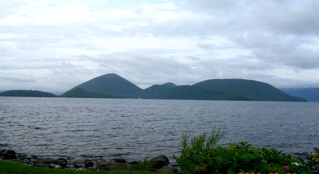 2275337-888.jpg